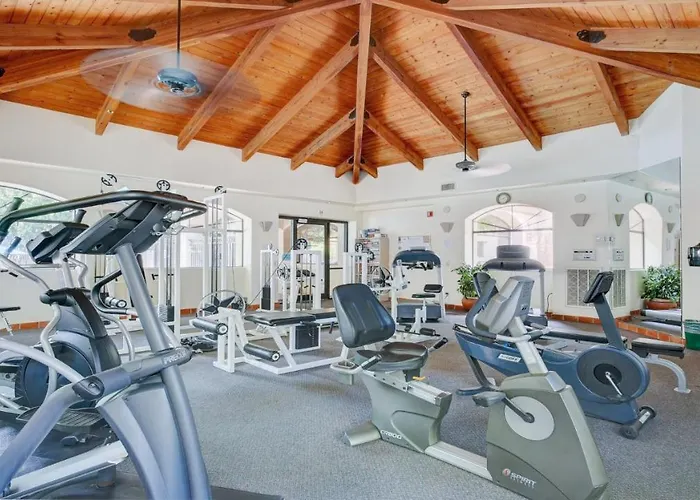 Excellent Location,relax In The Heart Of The City!! By Kivoya