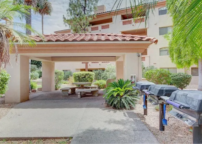Excellent Location,relax In The Heart Of The City!! By Kivoya Phoenix