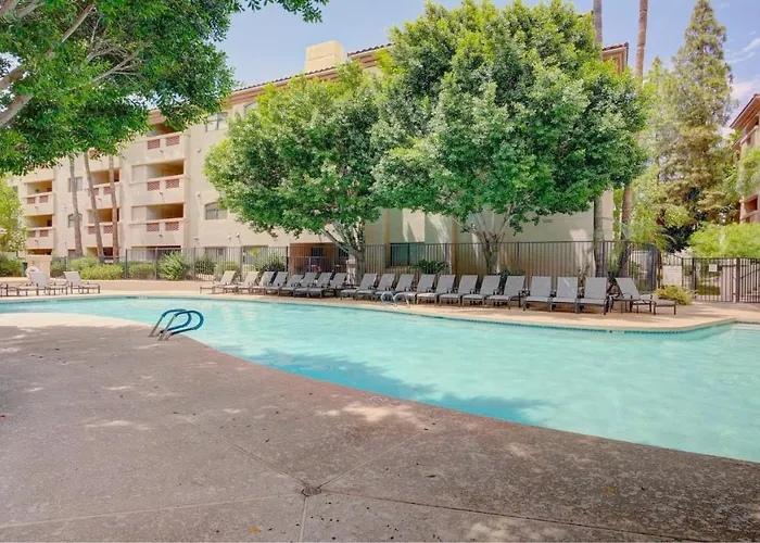 Excellent Location,relax In The Heart Of The City!! By Kivoya *