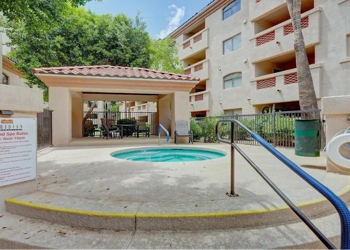 Excellent Location,relax In The Heart Of The City!! By Kivoya Phoenix